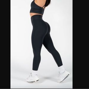 Paragon Fitwear FlexSweat Big Moves Sculptseam Legging